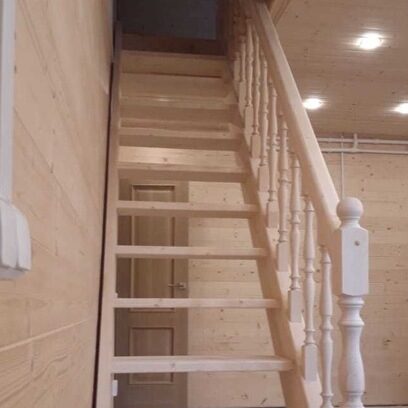 Лестница без покраски